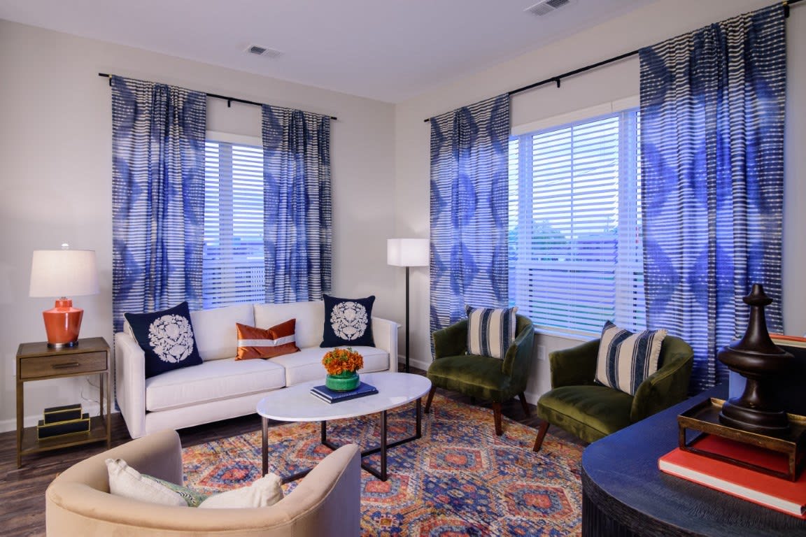 Grandview, OH Luxury Apartments for Rent Essex